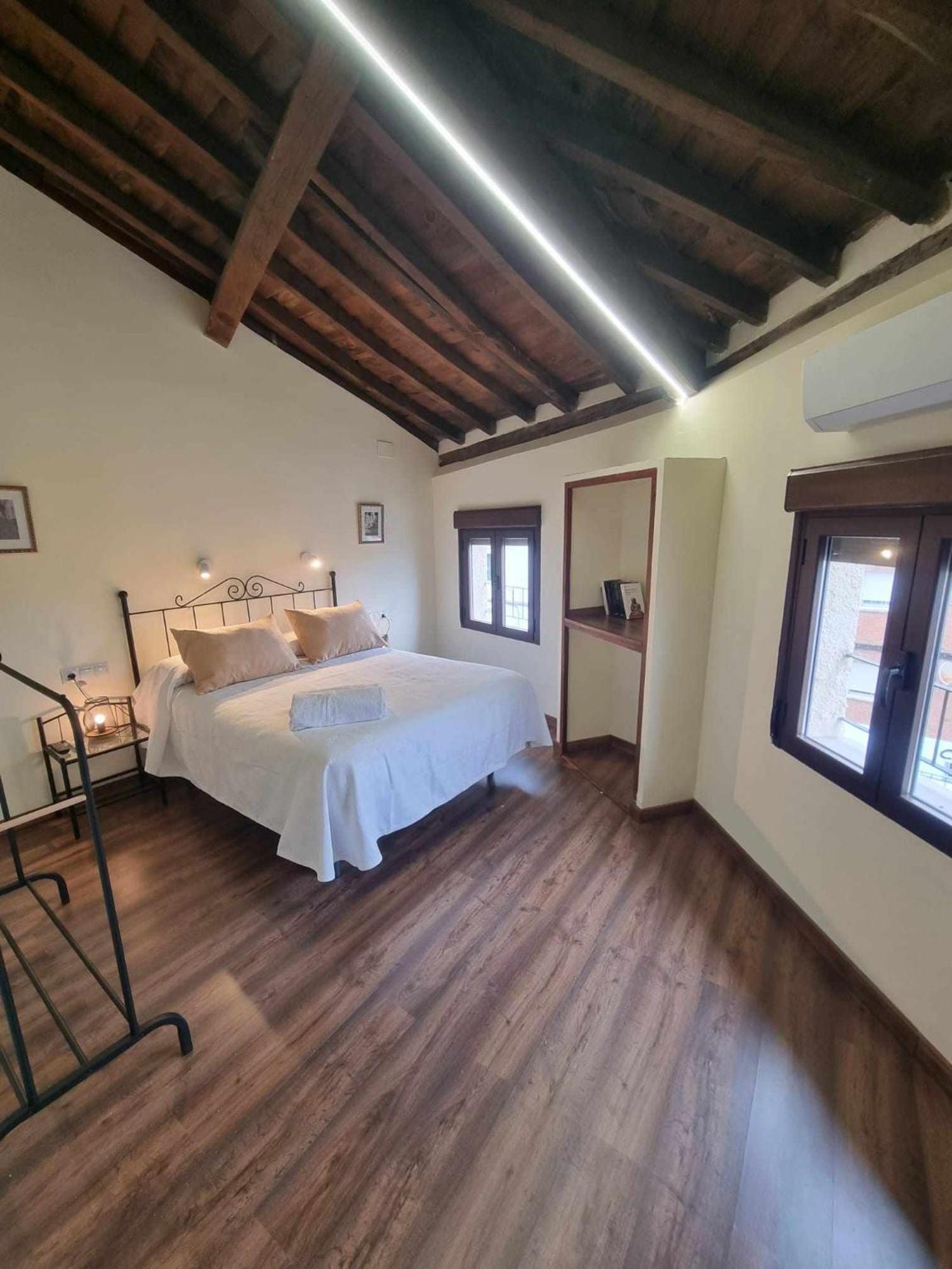 Lanchas De La Vera Madrigal de la Vera Bagian luar foto