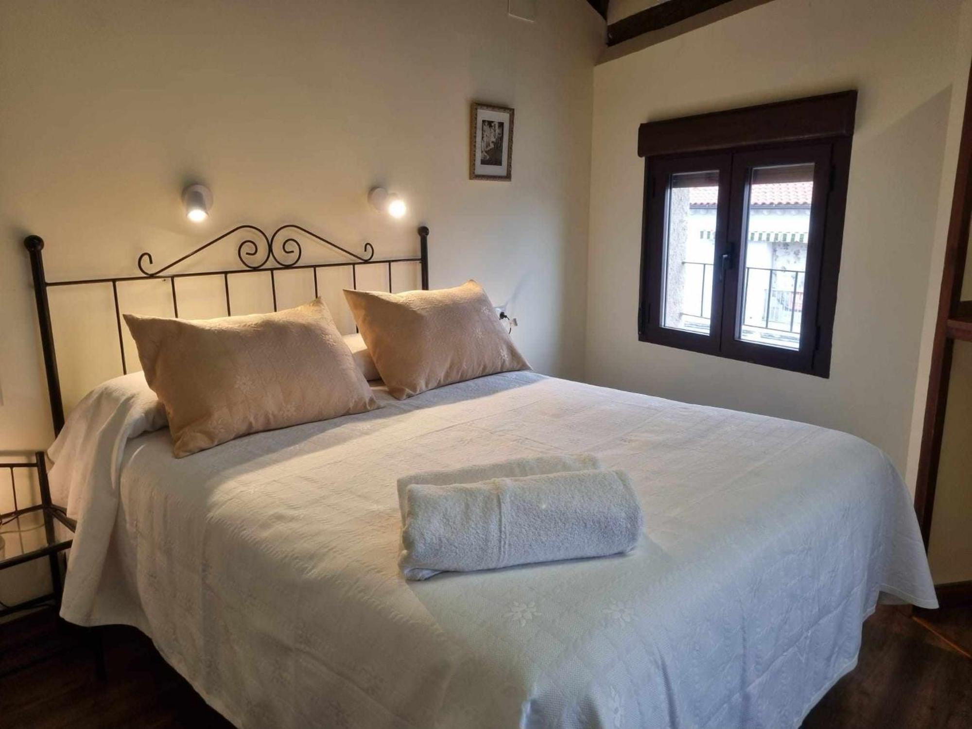 Lanchas De La Vera Madrigal de la Vera Bagian luar foto